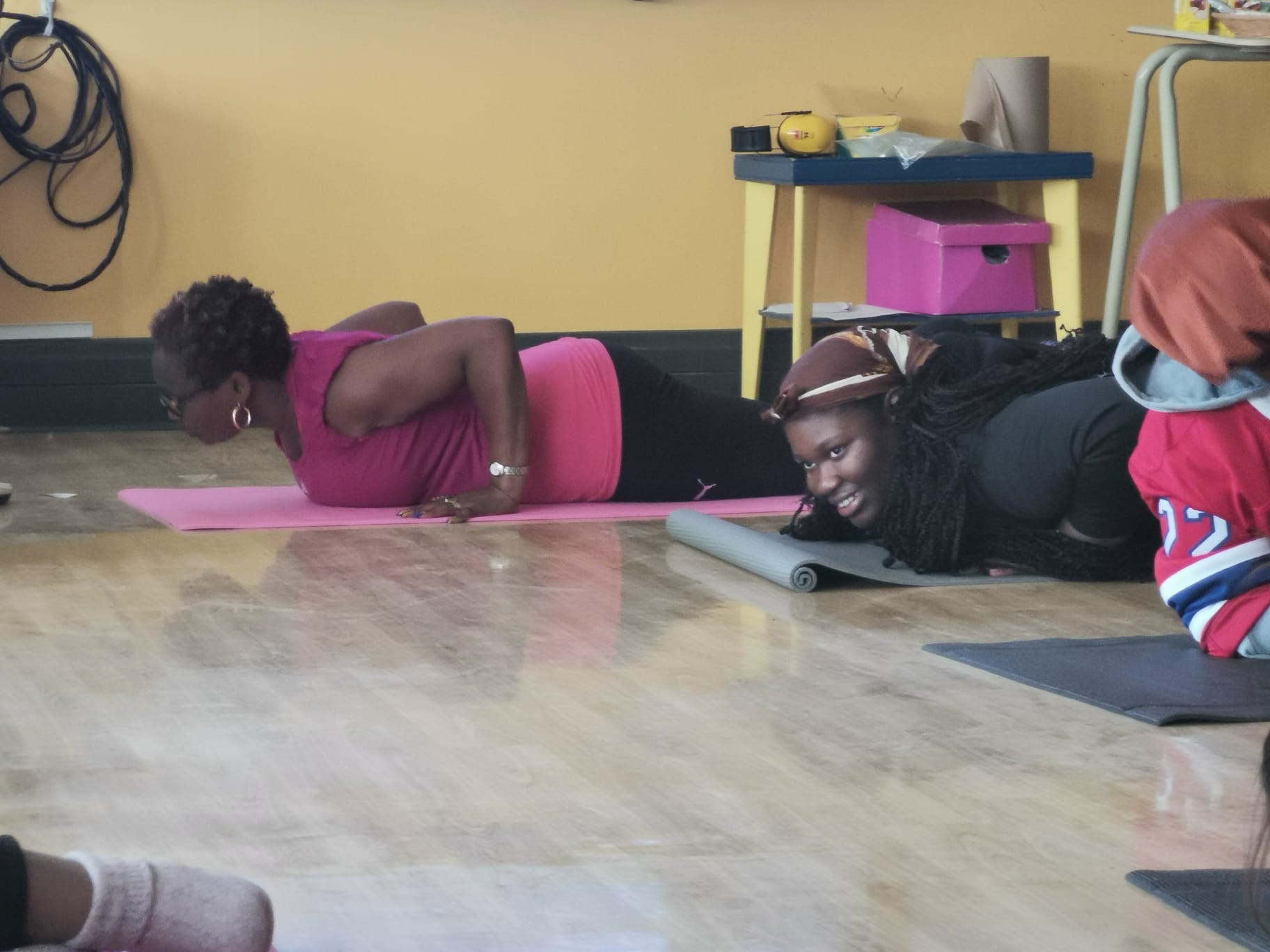 Yoga BMBFF | Bienveillance Mutuelle pour le Bien-être Féminin et Familial